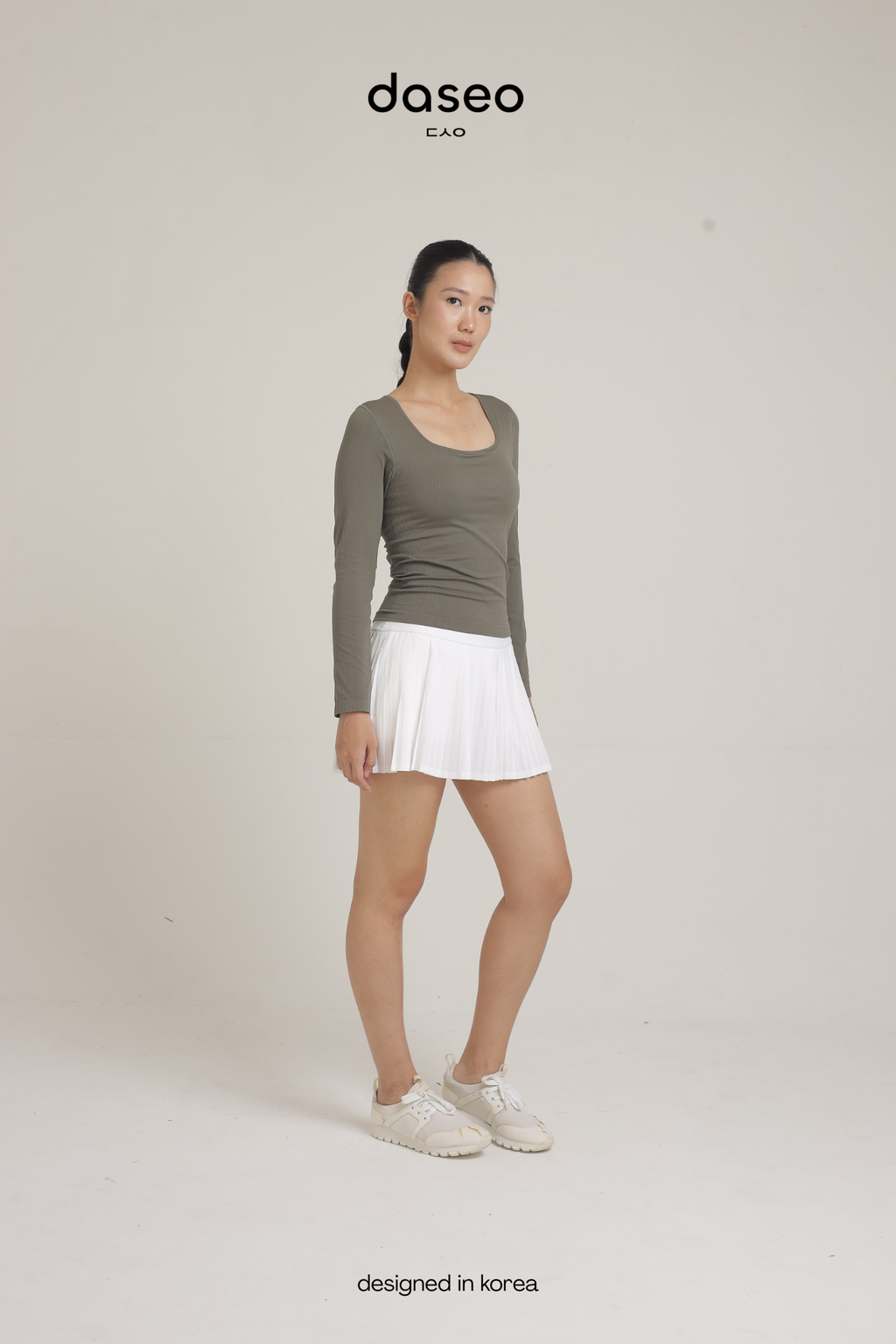 Heon Long Sleeves Top