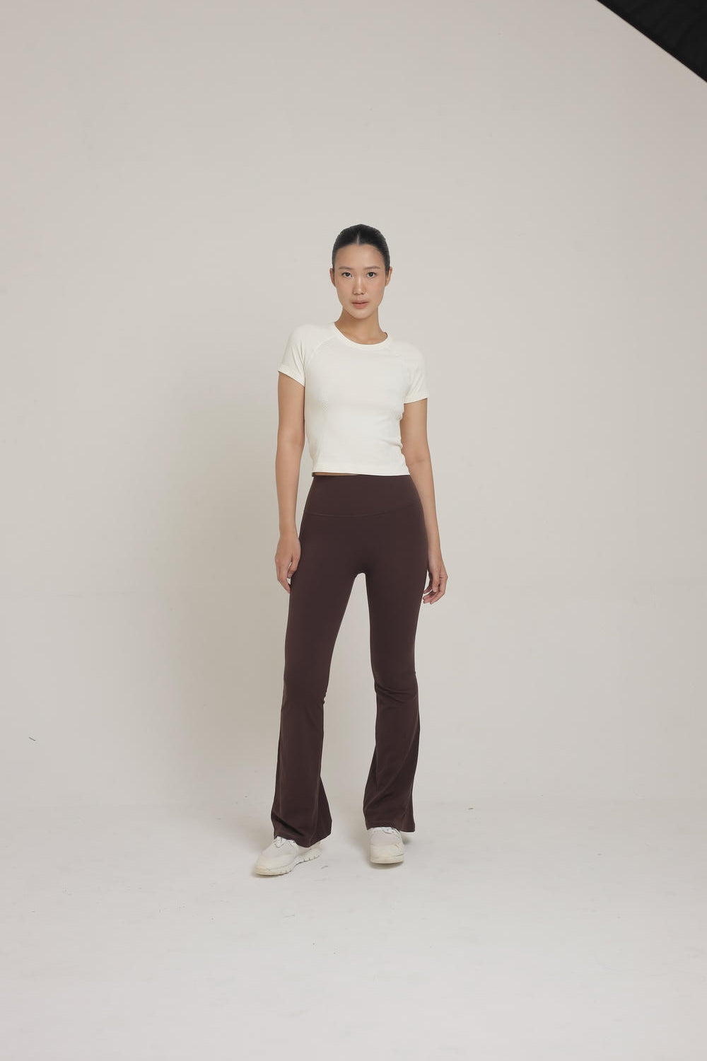 Yuju Flare Pants