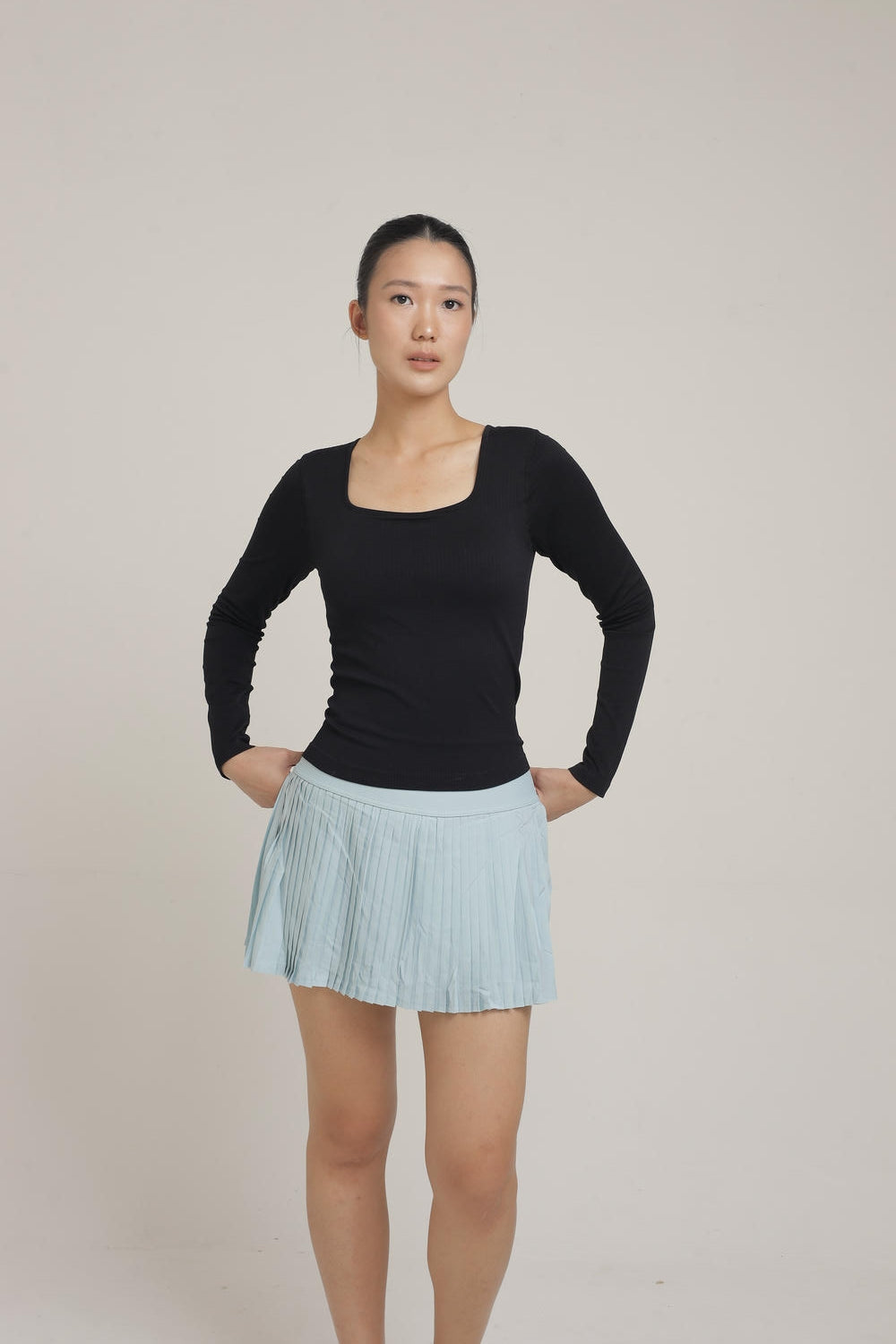 Heon Long Sleeves Top