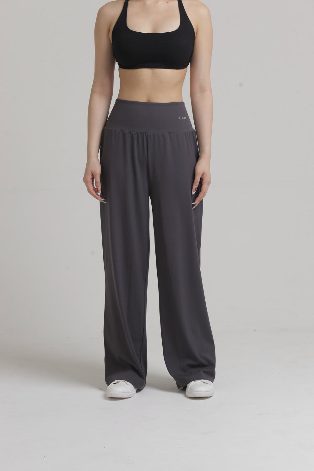 Manna Loose Pants
