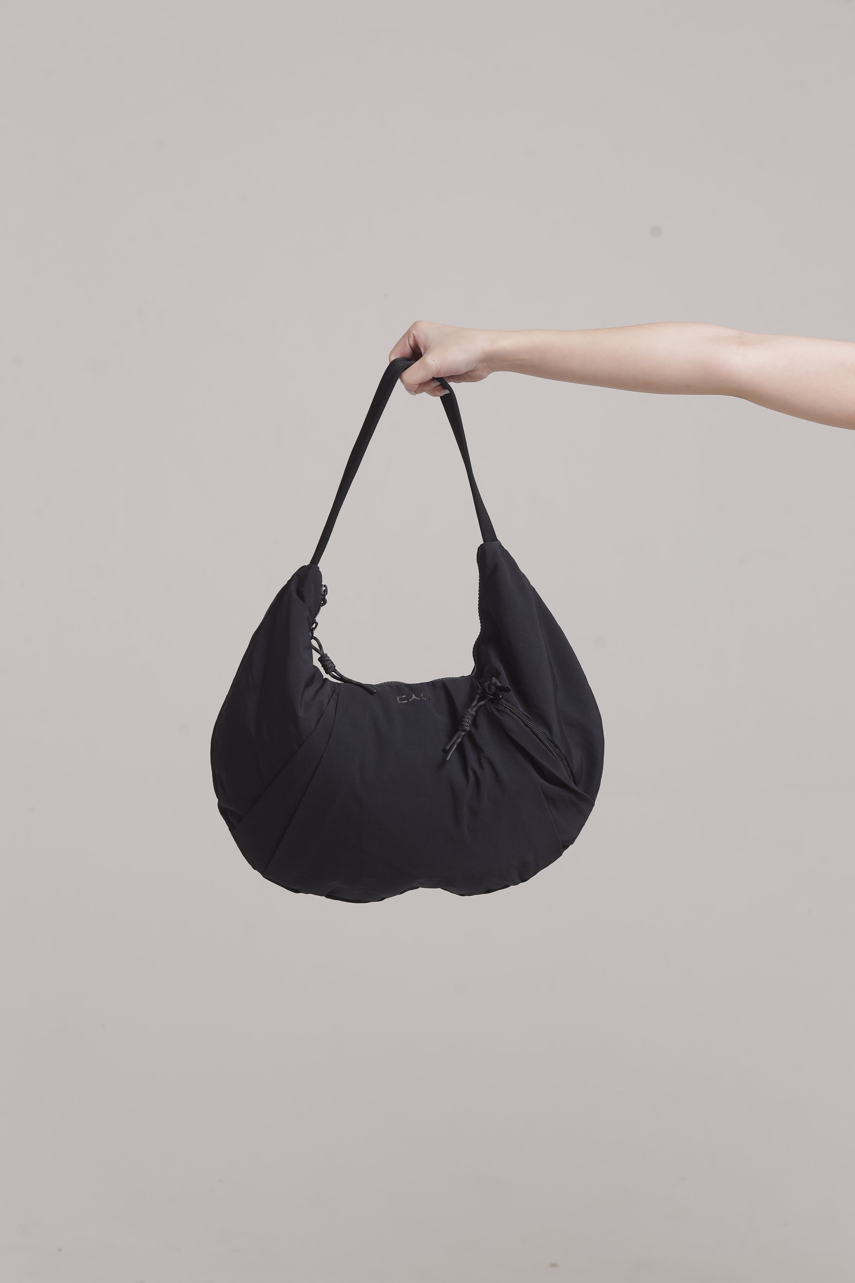 Kana Curve Bag